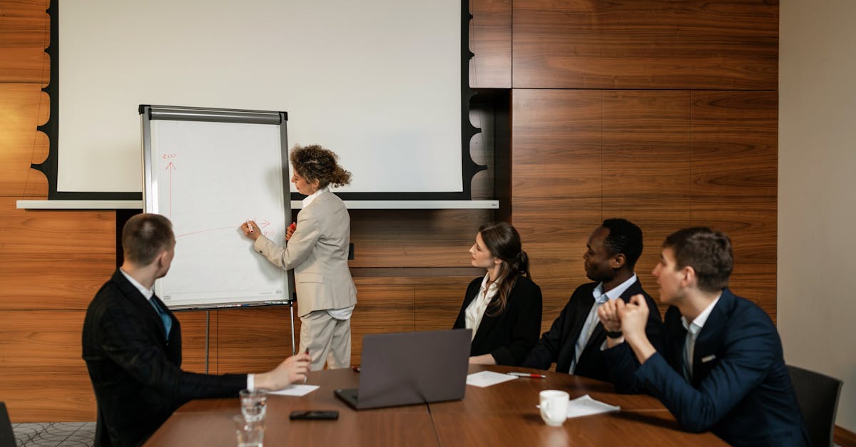 UED营销环境分析：竞争环境和市场环境